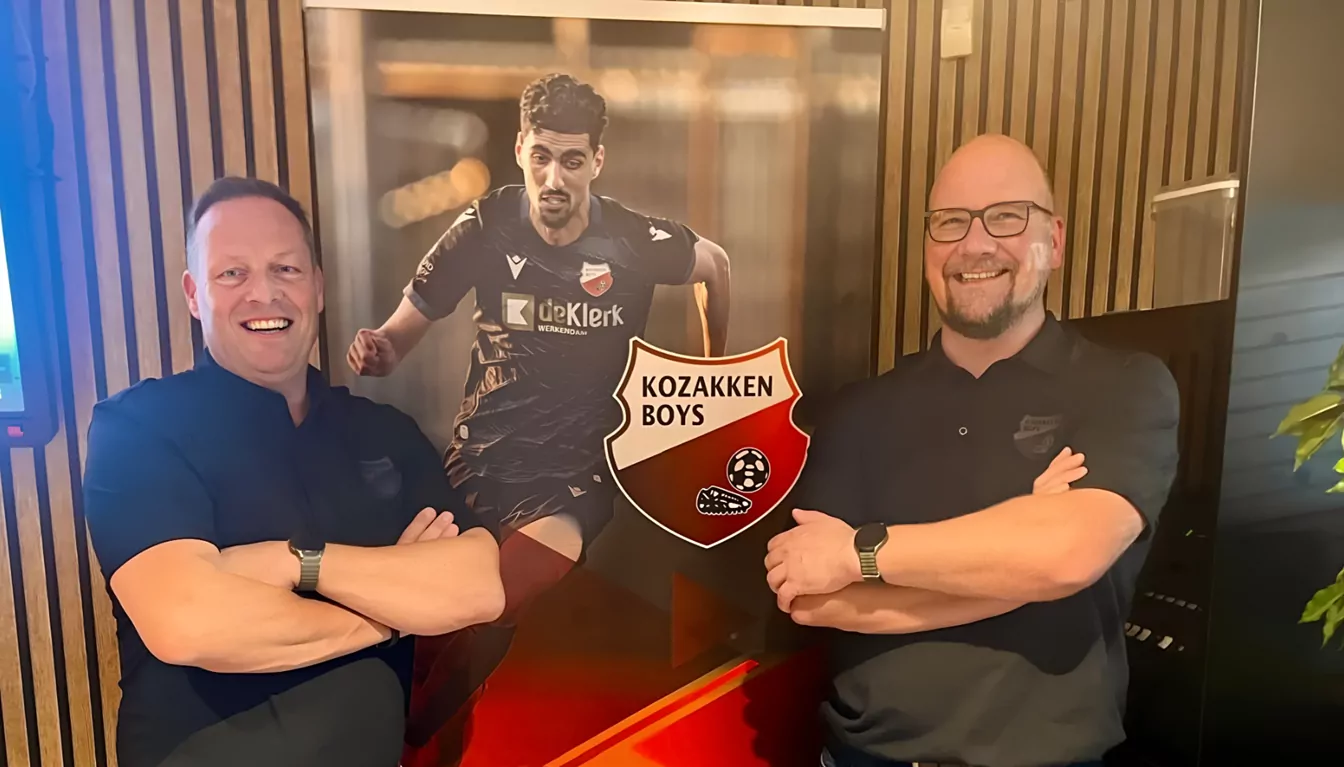 Sponsorcommissieleden Jacco Koetsveld (links) en George van den Heuvel